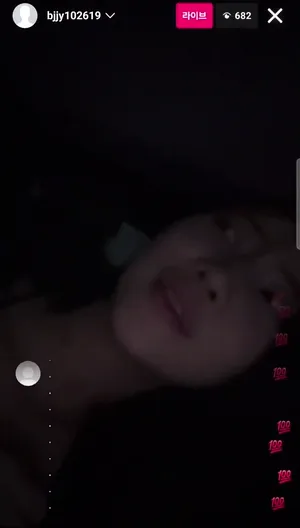 윤공주신작 달리는 택시에서 보지노출 - 인기 한국야동 실시간 국산야동